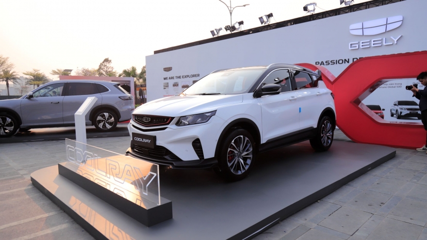 Geely Coolray vừa ra mắt đã được hỗ trợ 50% phí trước bạ